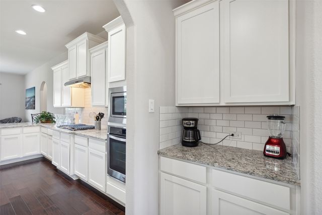 140 Dogwood Drive, Krugerville, TX 76227