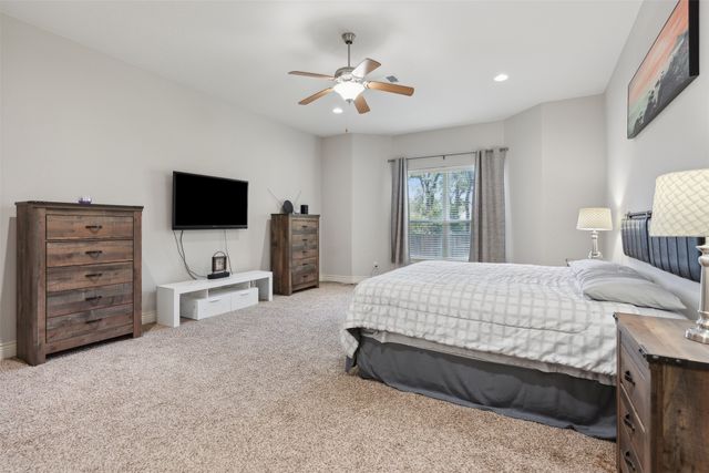 140 Dogwood Drive, Krugerville, TX 76227