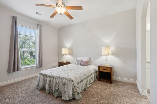 140 Dogwood Drive, Krugerville, TX 76227