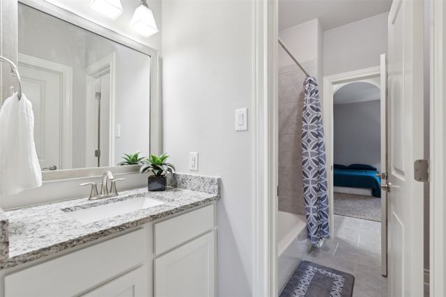 140 Dogwood Drive, Krugerville, TX 76227