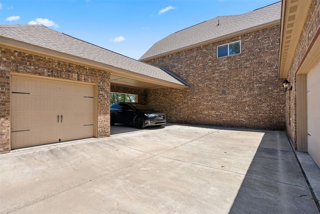 140 Dogwood Drive, Krugerville, TX 76227