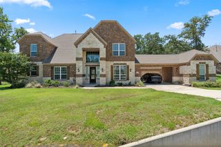 140 Dogwood Drive, Krugerville, TX 76227
