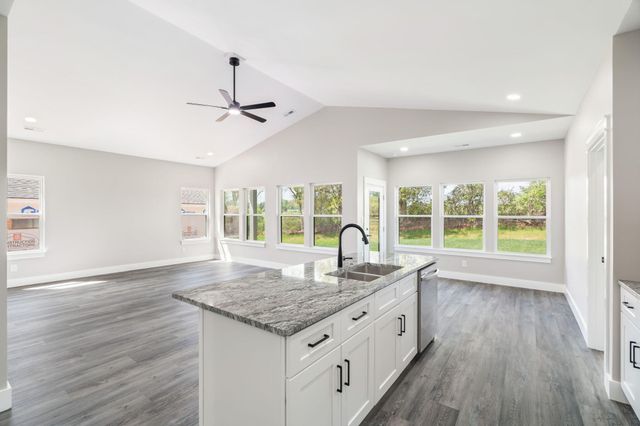 920 Stratford Avenue, Sweetwater, TN 37874