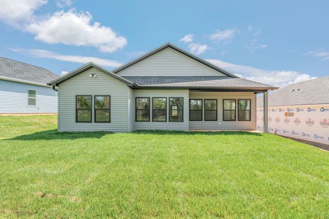 920 Stratford Avenue, Sweetwater, TN 37874