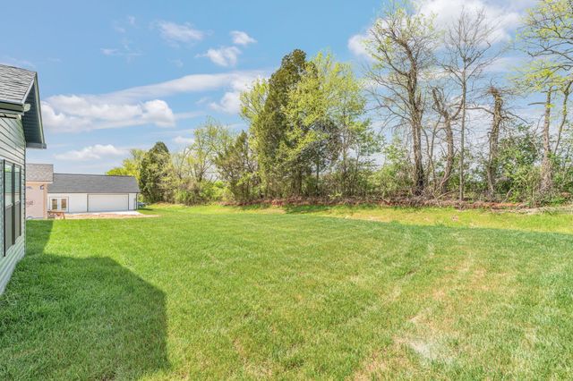 920 Stratford Avenue, Sweetwater, TN 37874