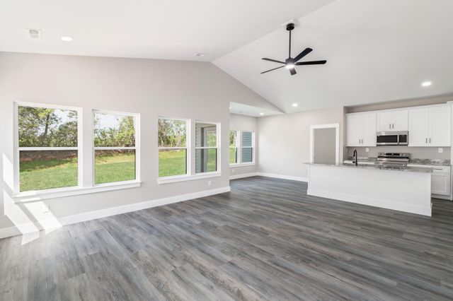 920 Stratford Avenue, Sweetwater, TN 37874