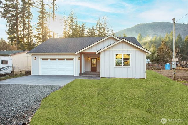 7933 Oregon Trail, Maple Falls, WA 98266