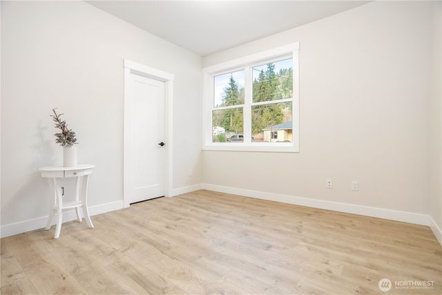 7933 Oregon Trail, Maple Falls, WA 98266