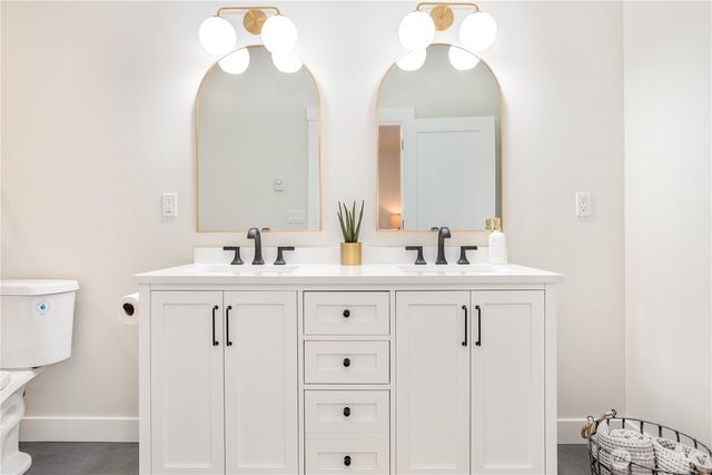 7933 Oregon Trail, Maple Falls, WA 98266