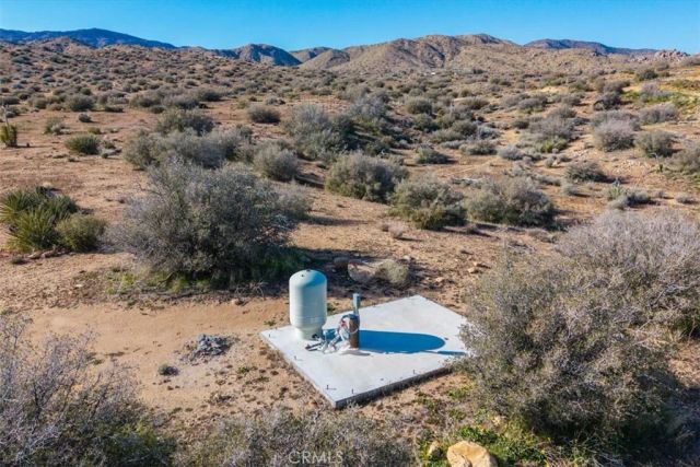 3263 Apache, Pioneertown, CA 92268