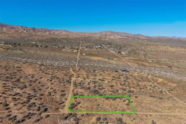 3263 Apache, Pioneertown, CA 92268