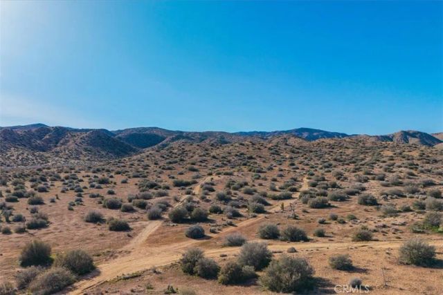 3263 Apache, Pioneertown, CA 92268