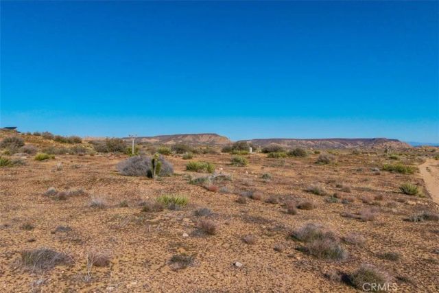3263 Apache, Pioneertown, CA 92268