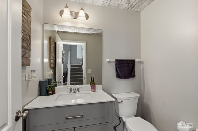 2824 Hoffman Street, Plano, IL 60545