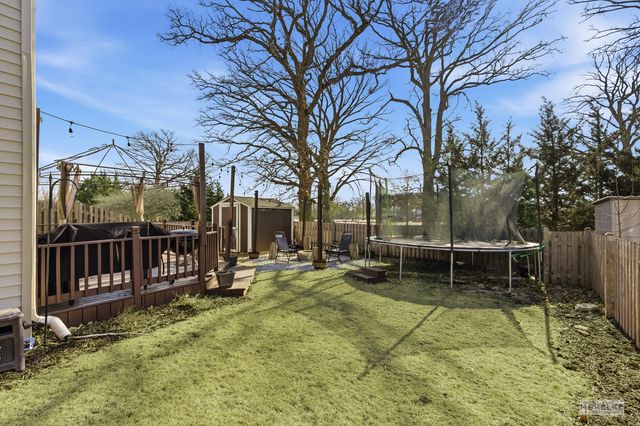 2824 Hoffman Street, Plano, IL 60545