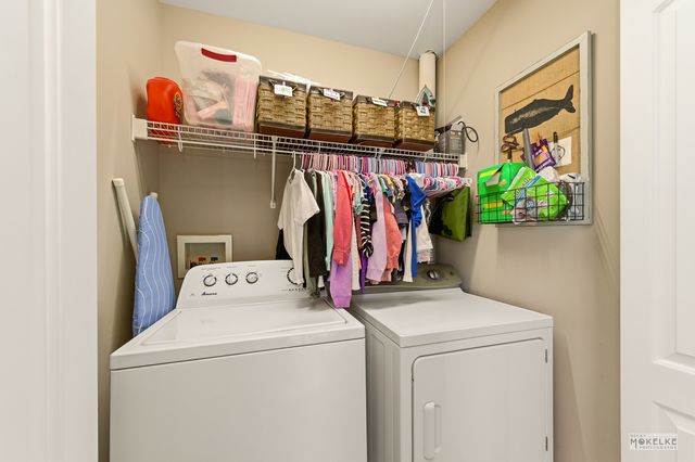 2824 Hoffman Street, Plano, IL 60545