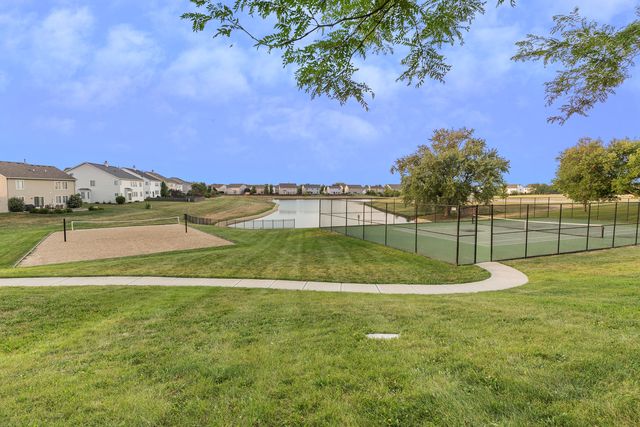 2824 Hoffman Street, Plano, IL 60545