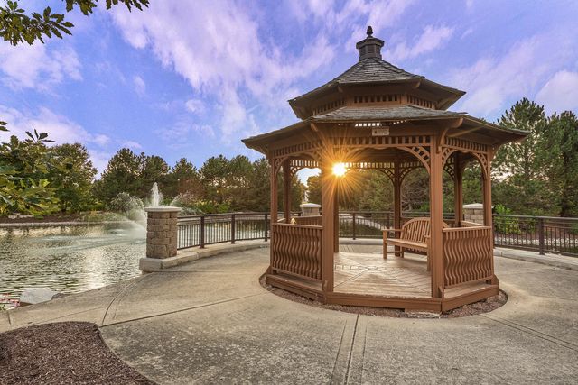 2824 Hoffman Street, Plano, IL 60545