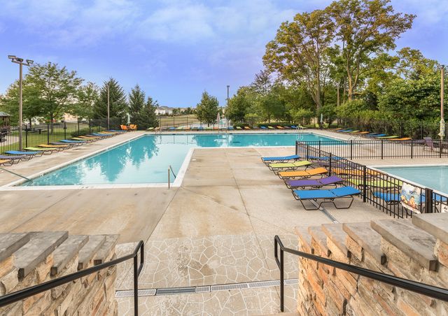 2824 Hoffman Street, Plano, IL 60545