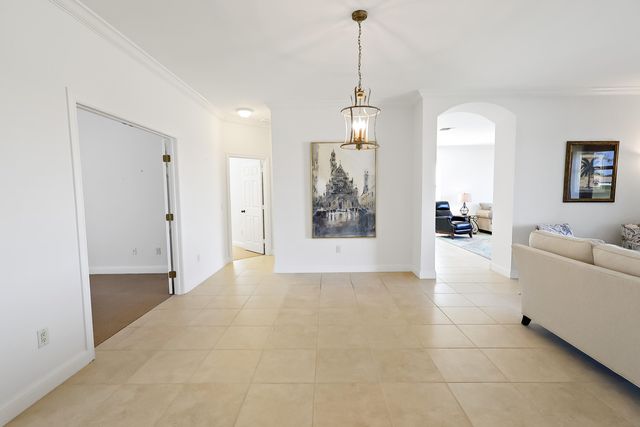 5305 W W Harbor Village Drive, Vero Beach, FL 32967