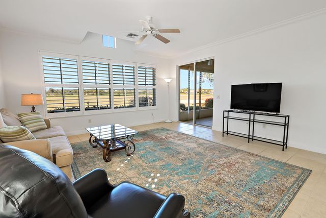 5305 W W Harbor Village Drive, Vero Beach, FL 32967