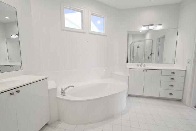 5305 W W Harbor Village Drive, Vero Beach, FL 32967