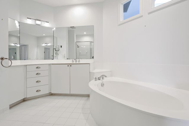 5305 W W Harbor Village Drive, Vero Beach, FL 32967