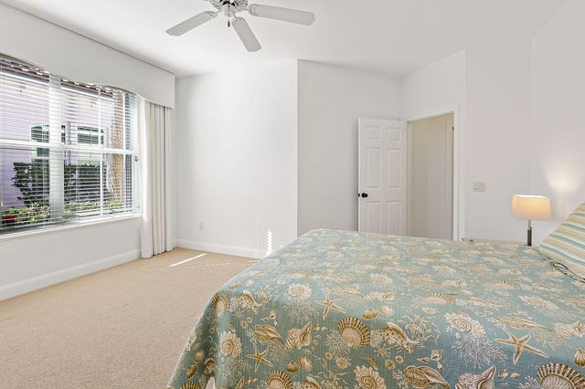 5305 W W Harbor Village Drive, Vero Beach, FL 32967