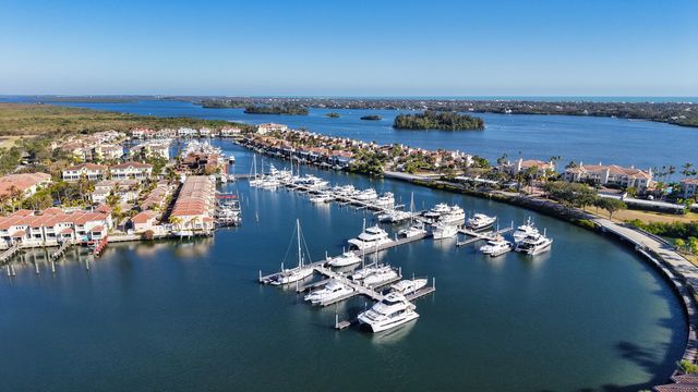 5305 W W Harbor Village Drive, Vero Beach, FL 32967