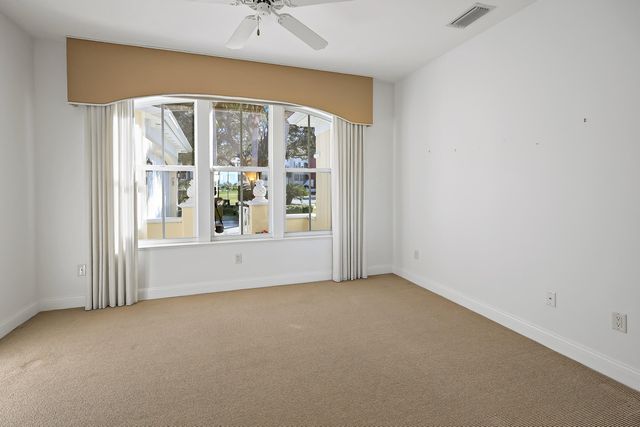 5305 W W Harbor Village Drive, Vero Beach, FL 32967