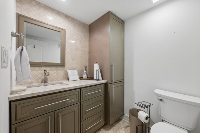 3134 Maple Leaf Drive, Glenview, IL 60026
