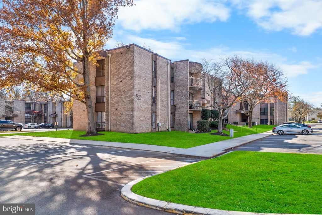 3340 HUNTLEY SQUARE DR #A, Temple Hills, MD 20748