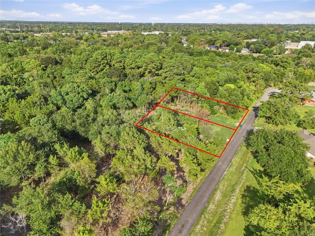 Lot 12 & 13 Moss St, La Marque, TX 77568