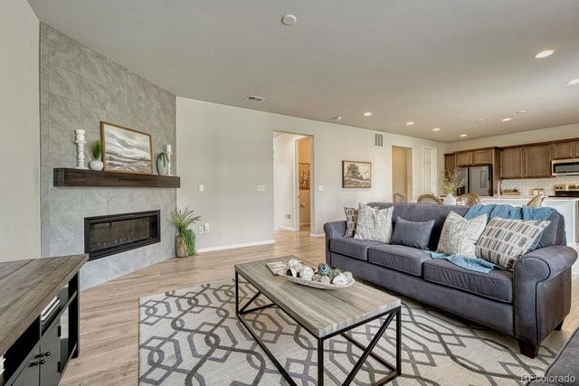 9167 Rio Lado Street, Littleton, CO 80125