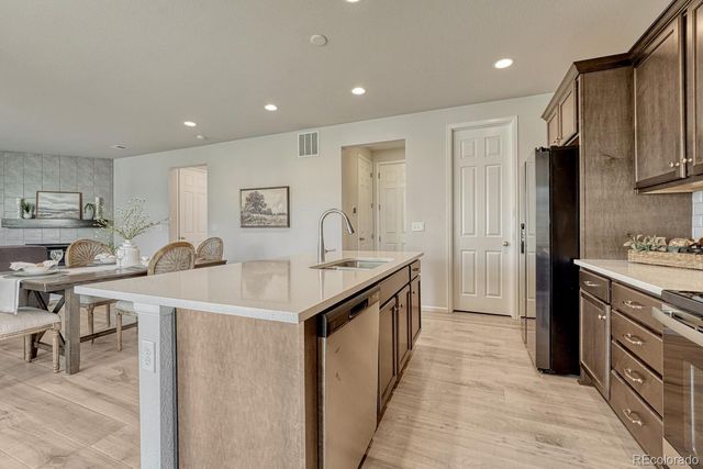 9167 Rio Lado Street, Littleton, CO 80125