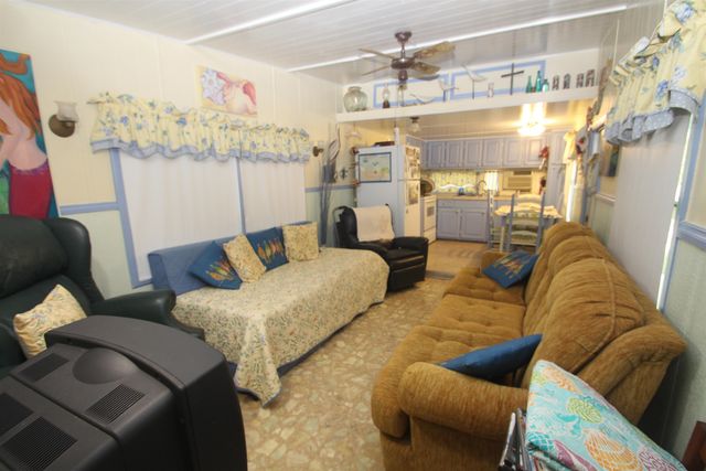 176 Hector Lane, Grand Isle, LA 70358