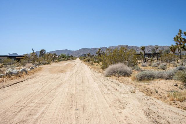 6655 Saddleback Road, Joshua Tree, CA 92252