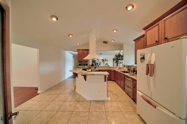 19015 E Pine Dr, Pioneer, CA 95666