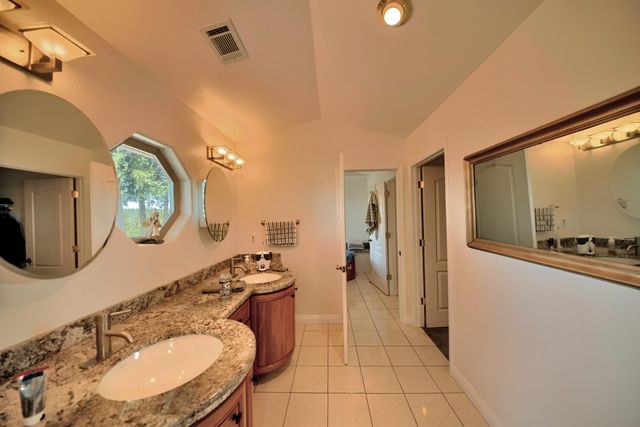 19015 E Pine Dr, Pioneer, CA 95666