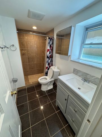 4941 N Menard Avenue 3, Chicago, IL 60630