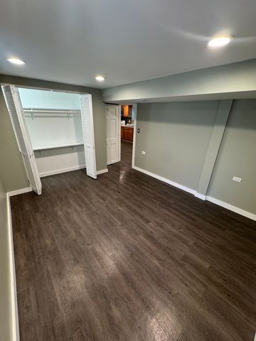 4941 N Menard Avenue 3, Chicago, IL 60630