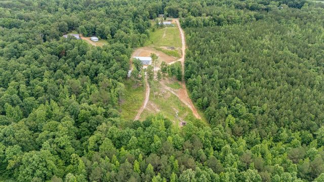 597 HARDIN GRAVEYARD RD, Adamsville, TN 38310