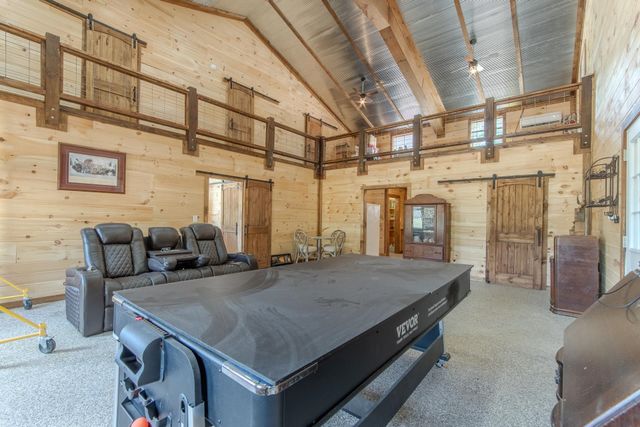 597 HARDIN GRAVEYARD RD, Adamsville, TN 38310