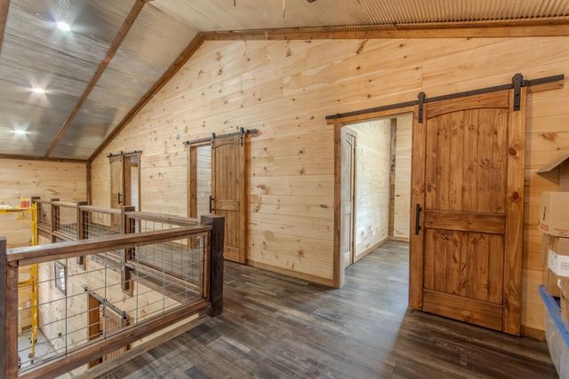 597 HARDIN GRAVEYARD RD, Adamsville, TN 38310
