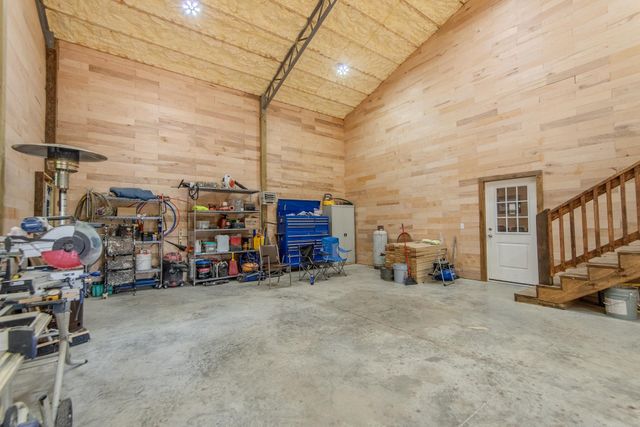 597 HARDIN GRAVEYARD RD, Adamsville, TN 38310