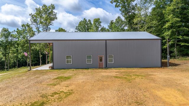 597 HARDIN GRAVEYARD RD, Adamsville, TN 38310
