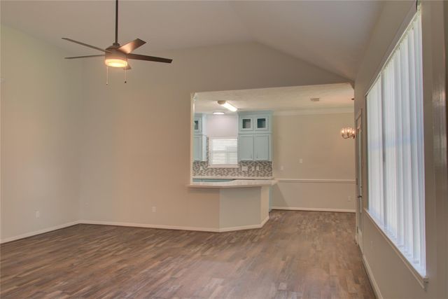 2719 Leroy Street, Pearland, TX 77581