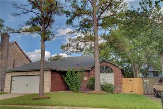 2719 Leroy Street, Pearland, TX 77581