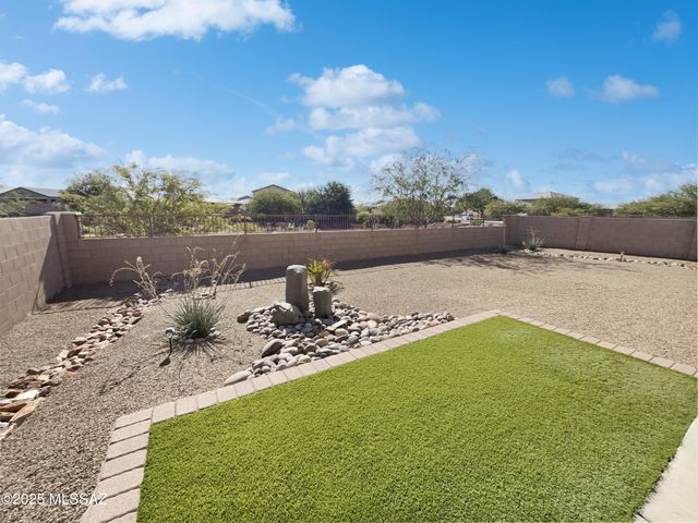 10881 W Yates Lane, Marana, AZ 85653