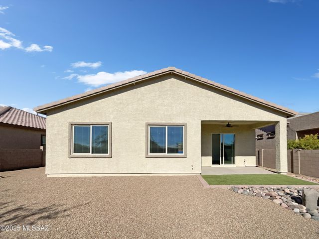 10881 W Yates Lane, Marana, AZ 85653